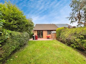 Rear- click for photo gallery